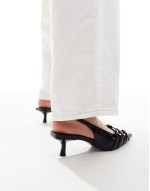 buckle detail slingback kitten heel in black