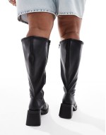 Curve Charlotte heeled knee boots in black