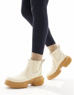 ONA AVE WP waterproof leather chelsea boots in honey white and gum sole