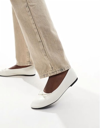 Cotton On smooth vanilla classic ballet pumps