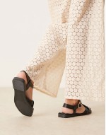 Mirage slim fisherman shoe in black